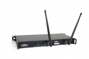 RFIntell QL7R/T1-B 720,500-754,000 МГц 2-канальная радиосистема с 2-мя ручными микрофонами в Усолье-Сибирском